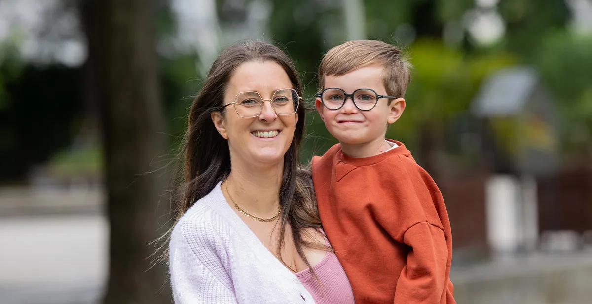 Paul en compagnie de sa maman