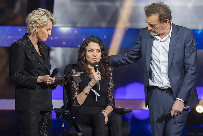 marie sur le plateau du téléthon