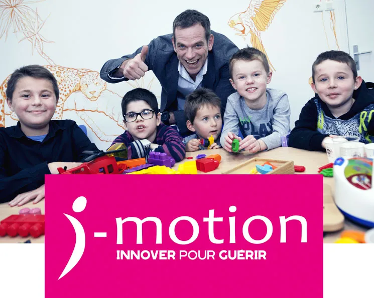 Garou visite les nouveaux locaux d'I-Motion