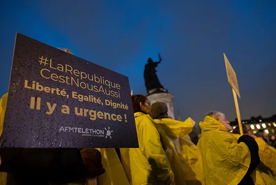 Mobilisation de l'AFM-Téléthon le 10 Février sur la place de la République pour les 20 ans de la loi du 11 février 2005