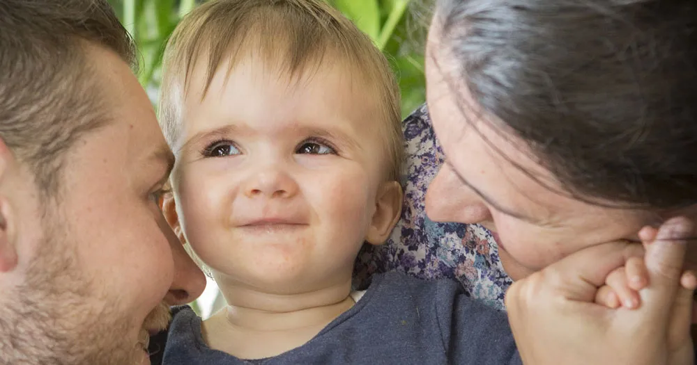 Lucie et ses parents, sauvée par la thérapie génique