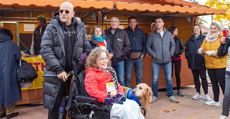 Pascal Obispo et Eugénie au Cap Ferret pour le téléthon 2022